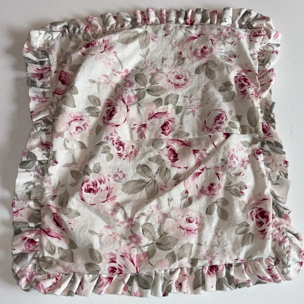 Simply Shabby Chic Pink and Cream Floral Fabric